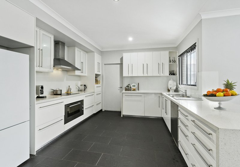 Photo - 63-65 Brolen Way, Cecil Park NSW 2178 - Image 3