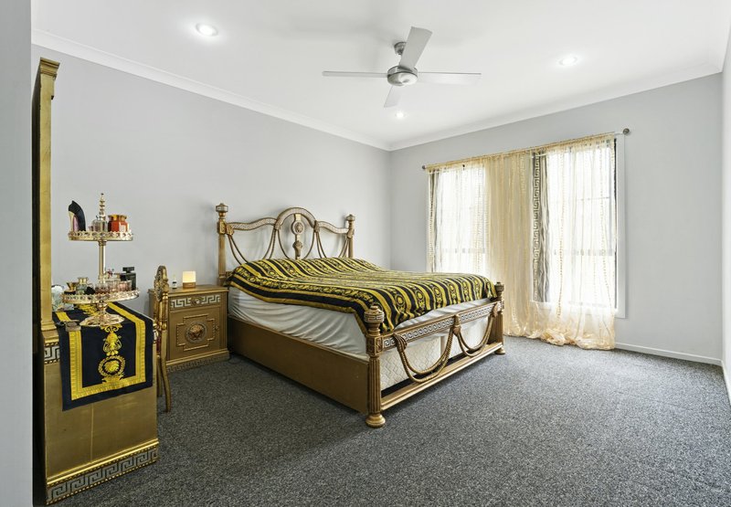 Photo - 63-65 Brolen Way, Cecil Park NSW 2178 - Image 5