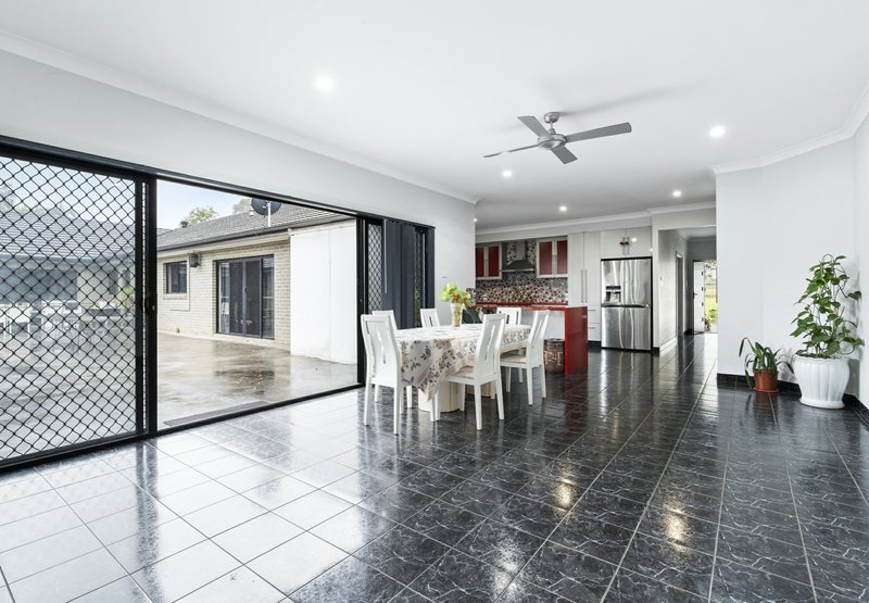 Photo - 63-65 Brolen Way, Cecil Park NSW 2178 - Image 9