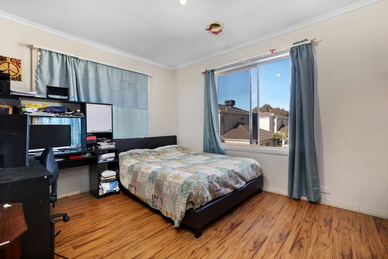 Photo - 63-65 Pecks Road, Sydenham VIC 3037 - Image 9