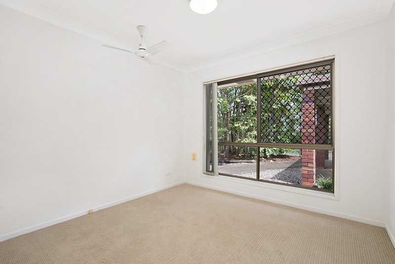 Photo - 63 Achilles Drive, Springwood QLD 4127 - Image 7