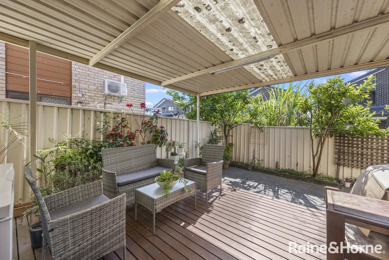 Photo - 6/3 Amaranthus Place, Macquarie Fields NSW 2564 - Image 9