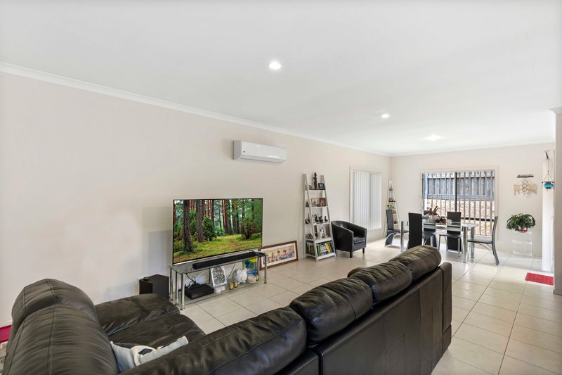 Photo - 63 Astley Parade, North Lakes QLD 4509 - Image 4