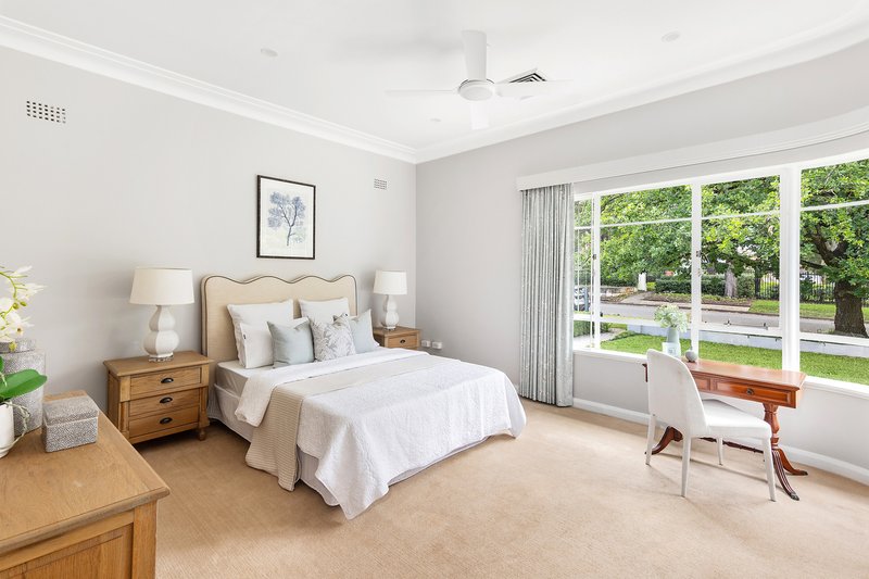 Photo - 63 Avon Road, Pymble NSW 2073 - Image 9