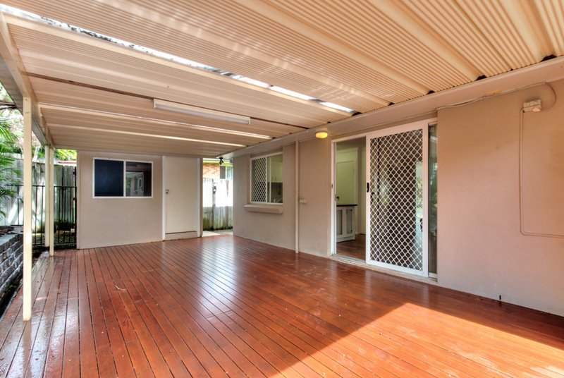 Photo - 63 Avonmore Street, Edens Landing QLD 4207 - Image 10