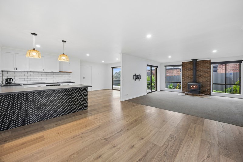 Photo - 63 Barrett Street, Timboon VIC 3268 - Image 2