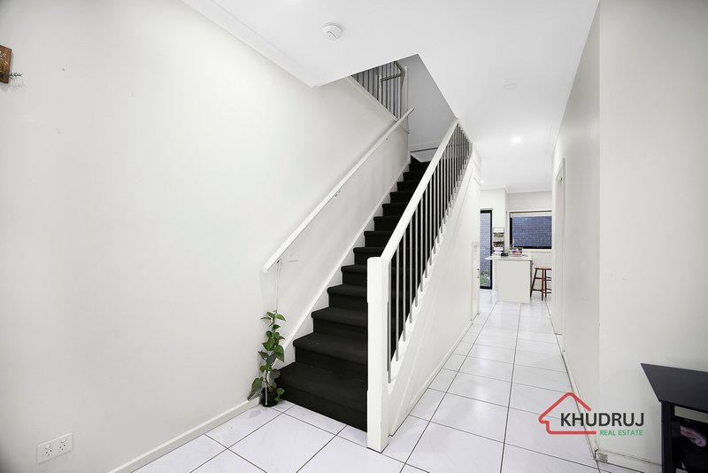 Photo - 6/3 Bellin Street, Laverton VIC 3028 - Image 4