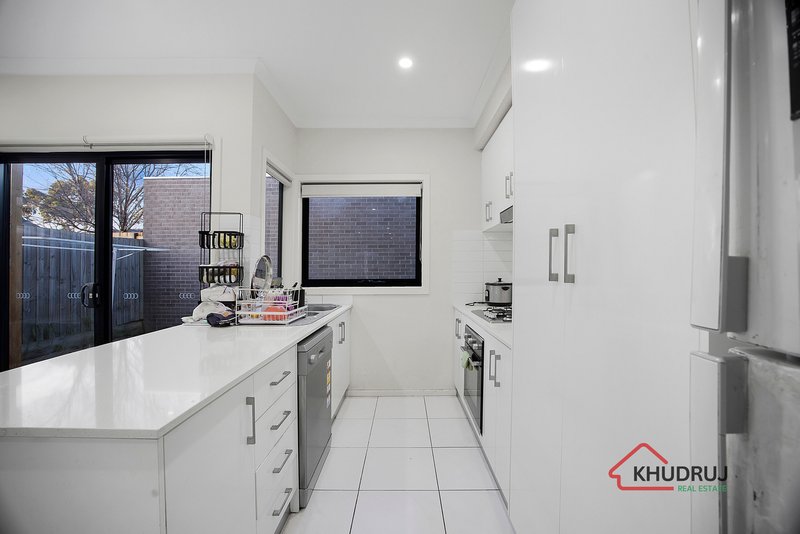 Photo - 6/3 Bellin Street, Laverton VIC 3028 - Image 9