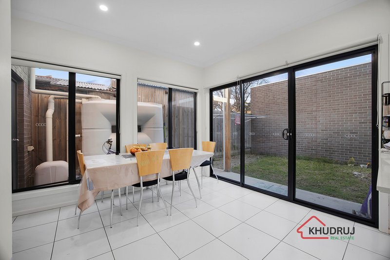 Photo - 6/3 Bellin Street, Laverton VIC 3028 - Image 11