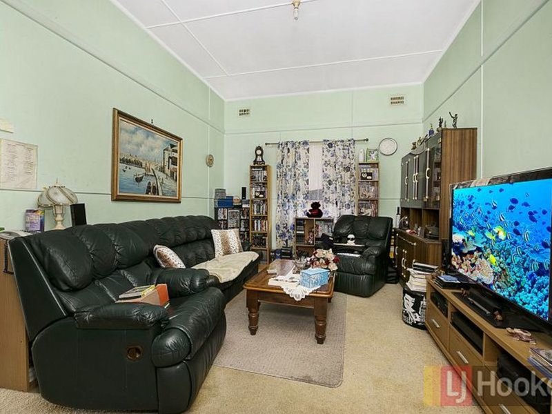 Photo - 63 Belmore Street, Smithtown NSW 2440 - Image 5