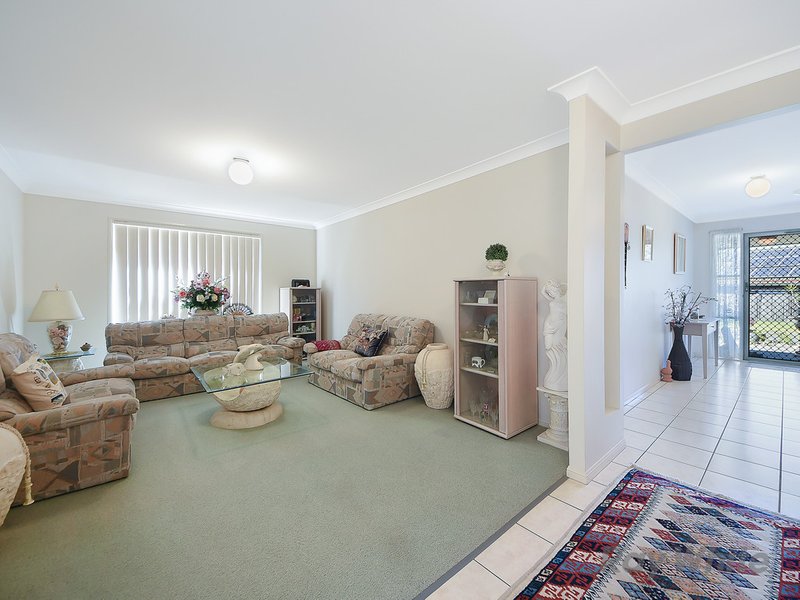 Photo - 63 Beresford Circuit, Bracken Ridge QLD 4017 - Image 4