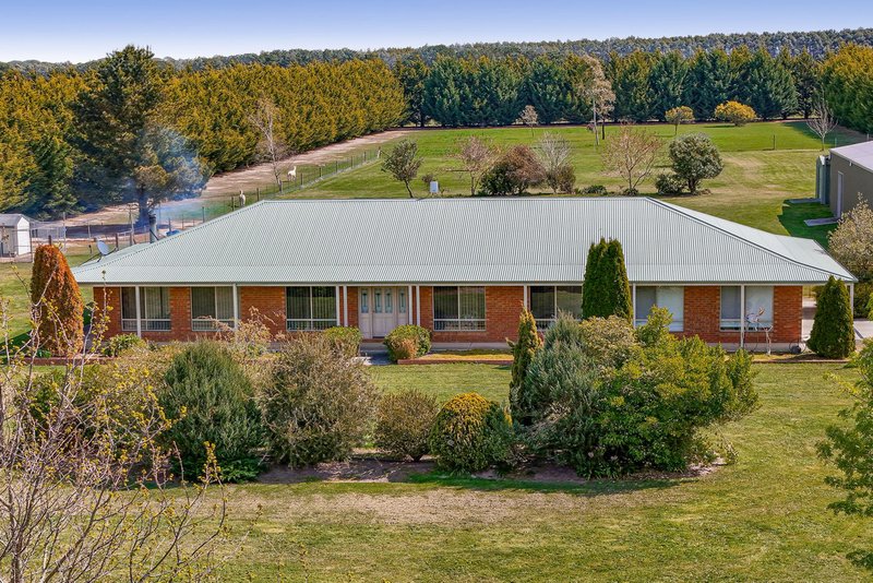 Photo - 63 Blakeville Road, Ballan VIC 3342 - Image 4