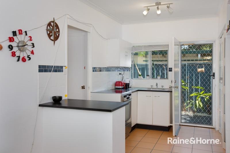 Photo - 6/3 Boden Street, Yorkeys Knob QLD 4878 - Image 2