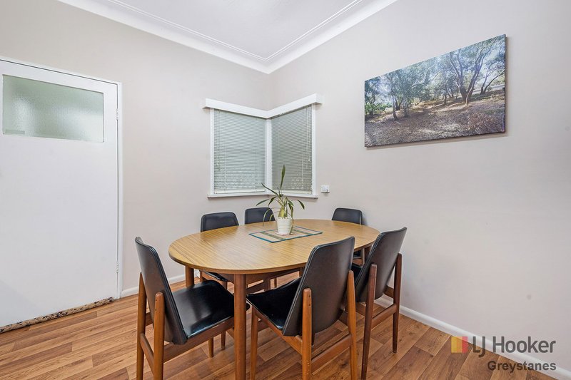 Photo - 63 Boronia Street, South Wentworthville NSW 2145 - Image 3