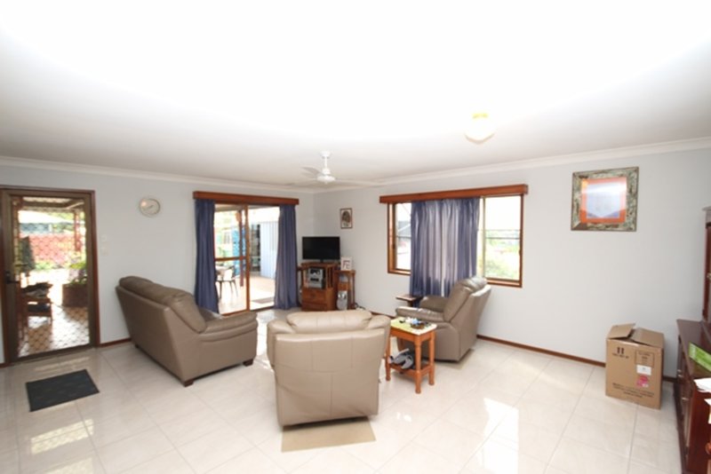 Photo - 63 Bowen Road, Glass House Mountains QLD 4518 - Image 3