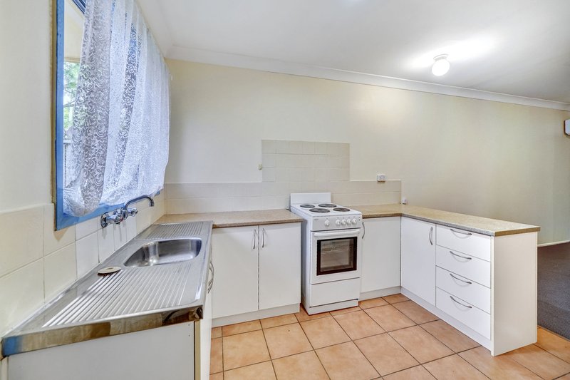 Photo - 6/3 Bruce Road, Woodridge QLD 4114 - Image 4