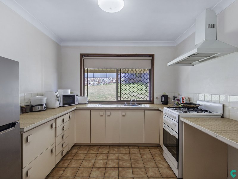 Photo - 63 Bunya Park Drive, Eatons Hill QLD 4037 - Image 8