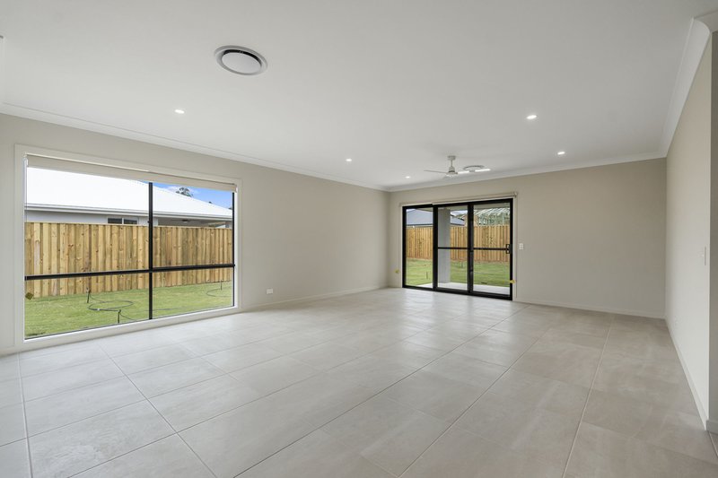 Photo - 63 Byron Drive, Jimboomba QLD 4280 - Image 3