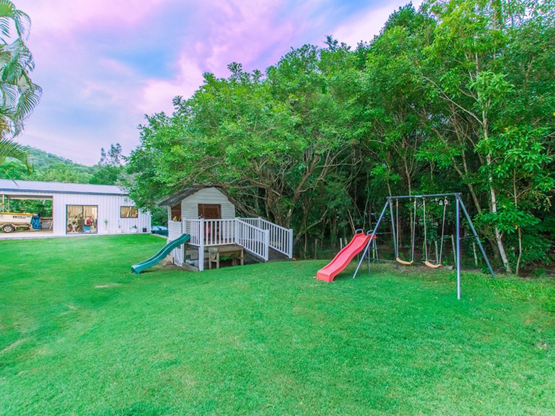 Photo - 63 California Drive, Oxenford QLD 4210 - Image 6