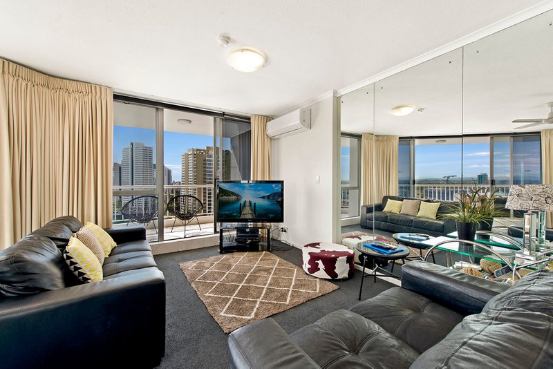 Photo - 63 Cavill Avenue, Surfers Paradise QLD 4217 - Image 11