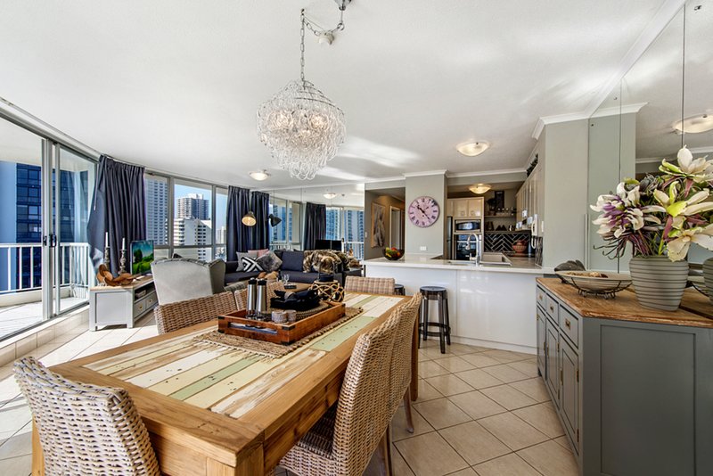 Photo - 63 Cavill Avenue, Surfers Paradise QLD 4217 - Image 5