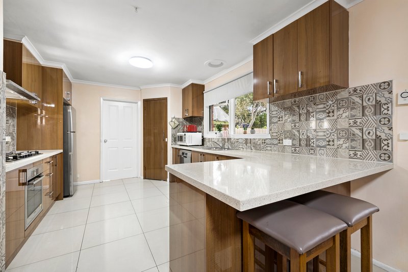 Photo - 63 Chartwell Drive, Wantirna VIC 3152 - Image 2