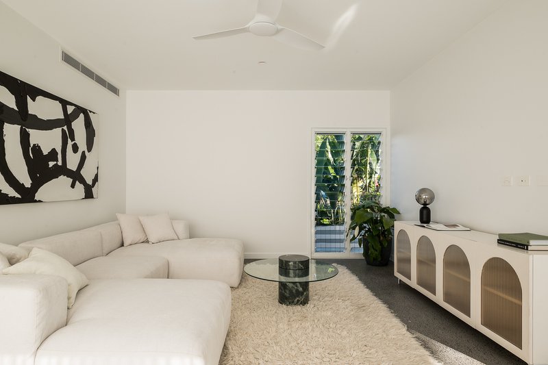 Photo - 63 Chermside Street, Teneriffe QLD 4005 - Image 15