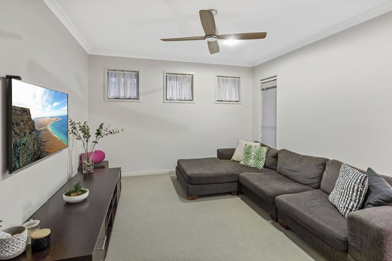 Photo - 63 Chestwood Crescent, Sippy Downs QLD 4556 - Image 10