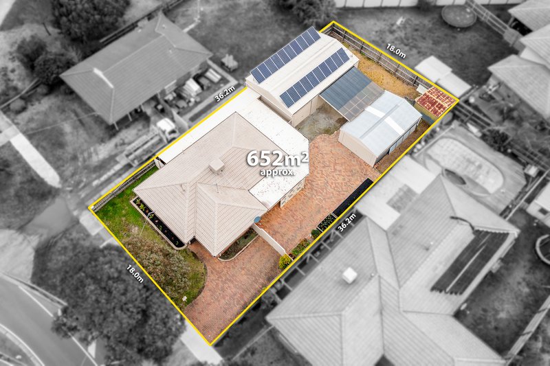 63 Cimberwood Drive, Craigieburn VIC 3064