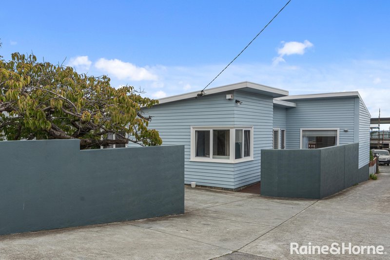 Photo - 63 Clarence Street, Bellerive TAS 7018 - Image 5