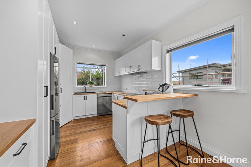 Photo - 63 Clarence Street, Bellerive TAS 7018 - Image 12