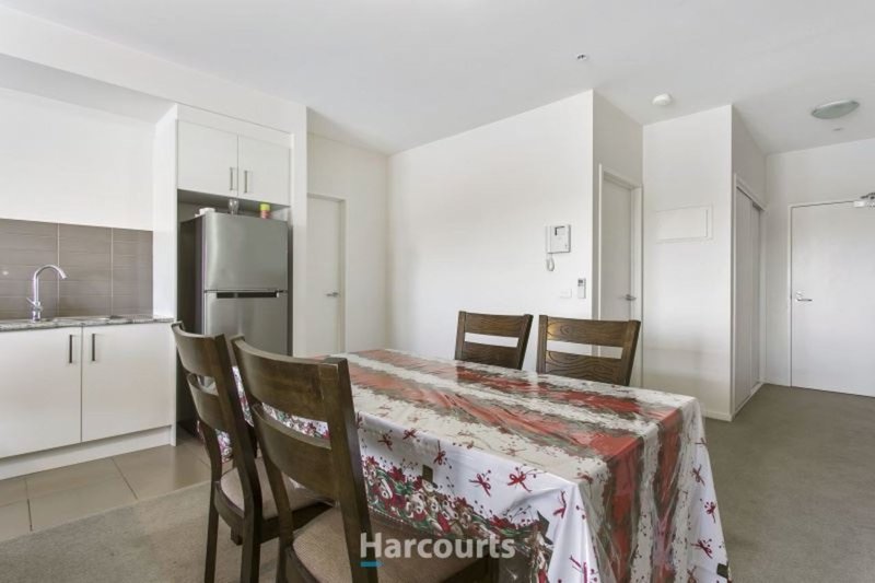 Photo - 6/3 Close Avenue, Dandenong VIC 3175 - Image 3