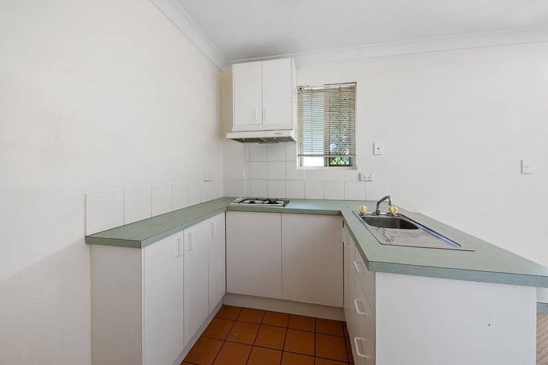 Photo - 6/3 Collins Street, Nundah QLD 4012 - Image 5