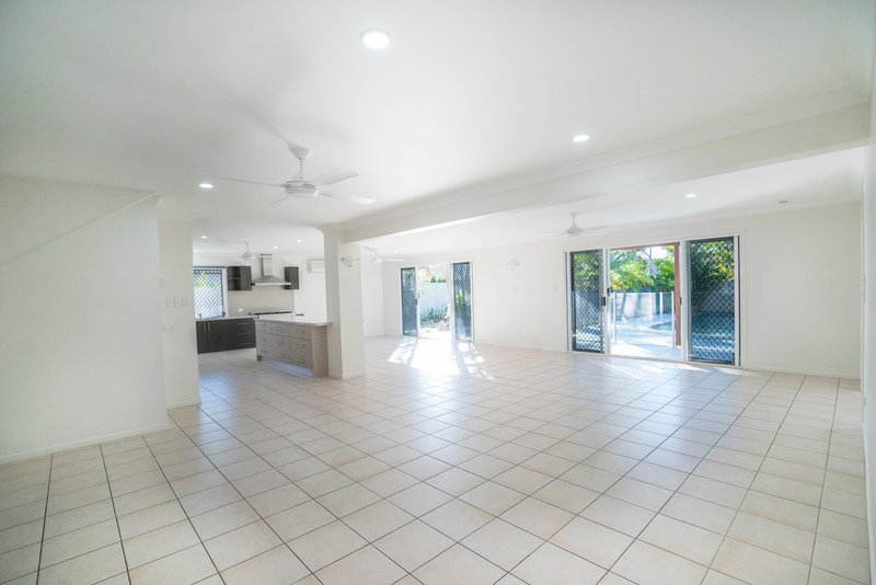 Photo - 63 Cosmos Avenue, Banksia Beach QLD 4507 - Image 6