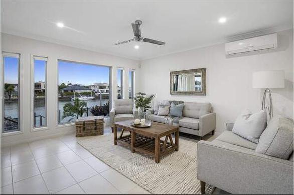 Photo - 63 Cova Boulevard, Hope Island QLD 4212 - Image 10