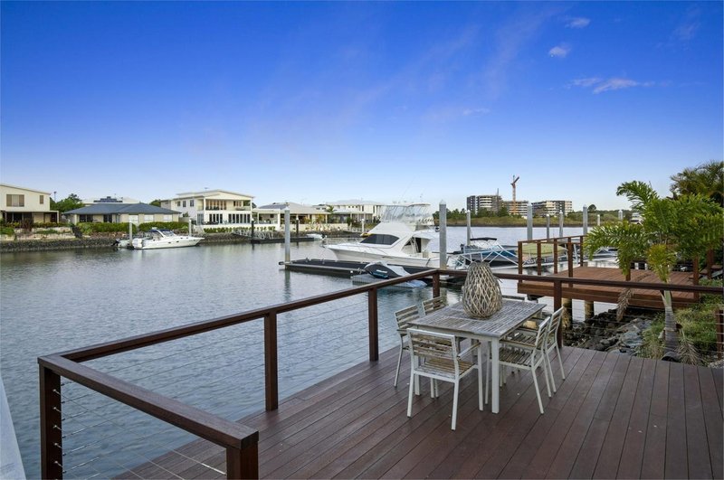 Photo - 63 Cova Boulevard, Hope Island QLD 4212 - Image 18