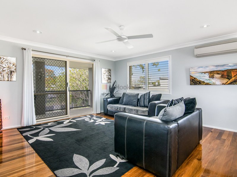 Photo - 63 Crescent Avenue, Hope Island QLD 4212 - Image 7