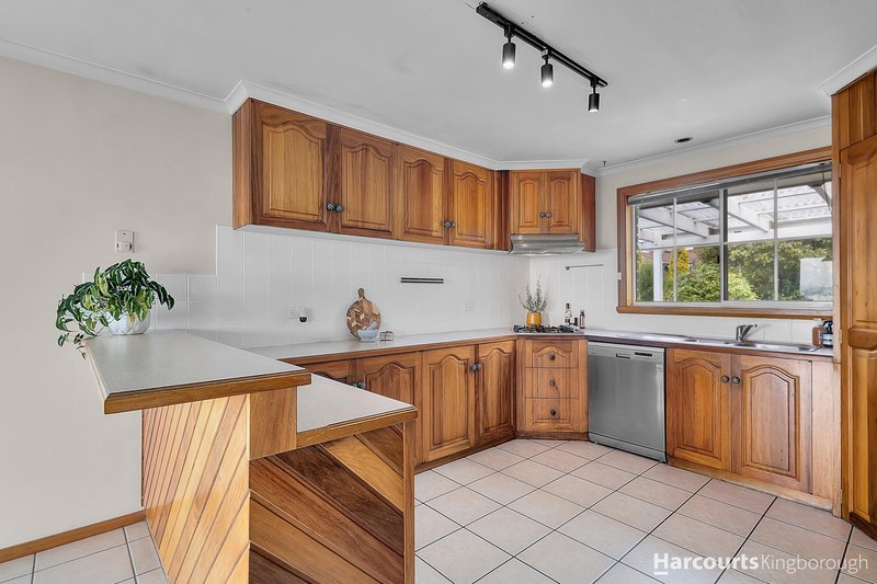 Photo - 63 Diamond Drive, Blackmans Bay TAS 7052 - Image 8