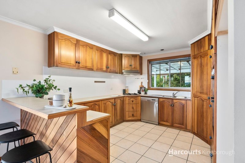 Photo - 63 Diamond Drive, Blackmans Bay TAS 7052 - Image 11