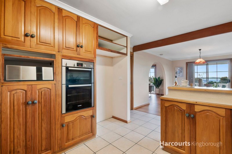 Photo - 63 Diamond Drive, Blackmans Bay TAS 7052 - Image 12