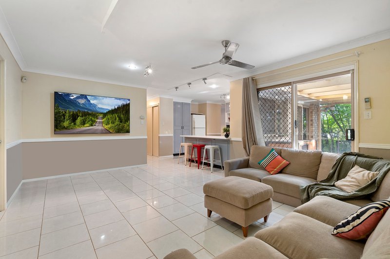 Photo - 63 Drews Road, Tanah Merah QLD 4128 - Image 2