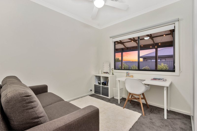 Photo - 63 Emerald Drive, Angle Vale SA 5117 - Image 18