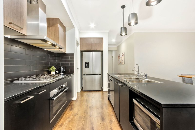 Photo - 63 Emerald Drive, Angle Vale SA 5117 - Image 10