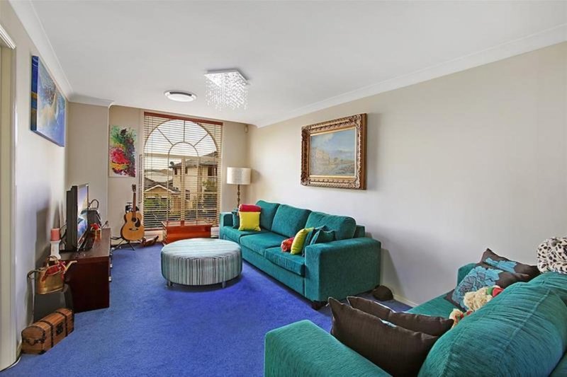 Photo - 63 Endeavour Circuit, Harrington Park NSW 2567 - Image 7