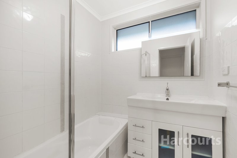 Photo - 63 Farnham Road, Bayswater VIC 3153 - Image 10