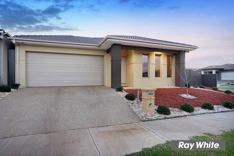 Photo - 63 Felix Way, Tarneit VIC 3029 - Image 2