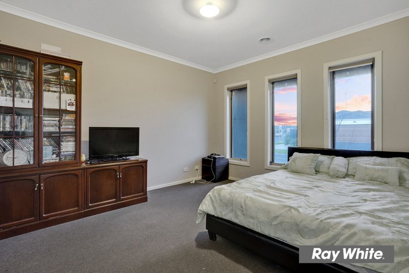 Photo - 63 Felix Way, Tarneit VIC 3029 - Image 3