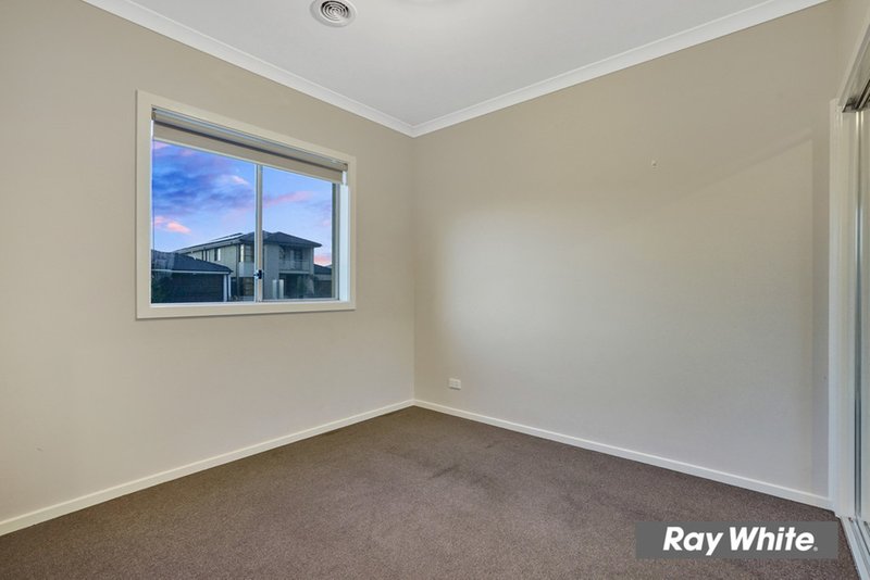 Photo - 63 Felix Way, Tarneit VIC 3029 - Image 5