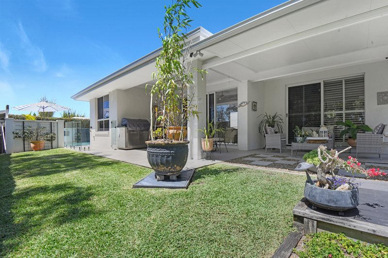 Photo - 63 Foxtail Crescent, Banksia Beach QLD 4507 - Image 30