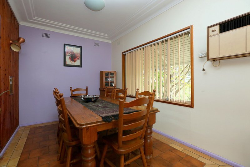 Photo - 63 Gascoigne Road, Birrong NSW 2143 - Image 5